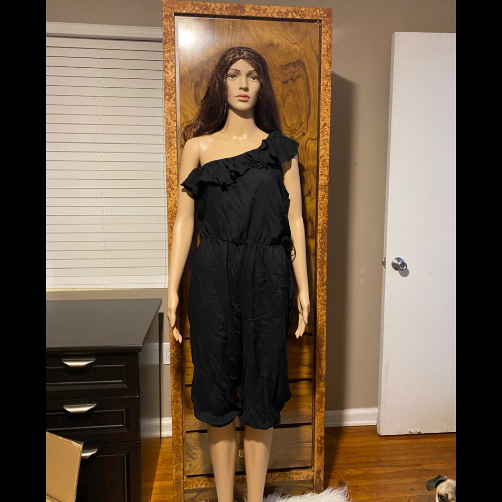 One shoulder jumpsuit
